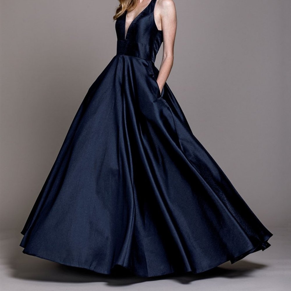 Navy Sleeveless Bridesmaid Long Dress - Picture 9 of 9